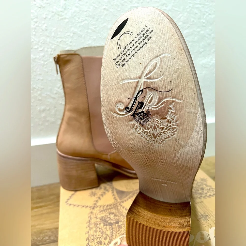 Free People Chelsea Boot - Picture 3 of 5